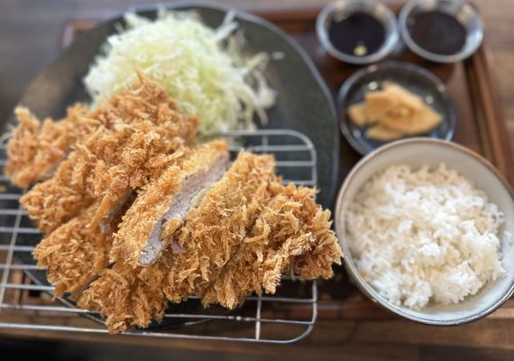 Jungdon Katsu by null