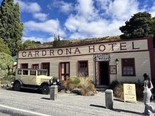 Cardrona Hotel by null