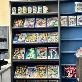 Digger's Comics and Collectibles - Comic Books Near Me - Hemet, California