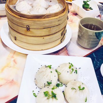 Mr Bun - Soup dumplings and pan fried pork buns - Shanghainese Near Me - Brooklyn, New York