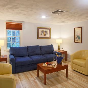 Pleasant Bay Village Resort - One Bedroom Cottage Suite living room - Hotels Near Me - Chatham, Massachusetts Pleasant Bay Village Resort - One Bedroom Cottage Suite living room - Hotels Near Me - Chatham, Massachusetts