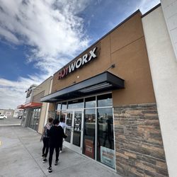 HOTWORX - Hobbs, NM - Entrance