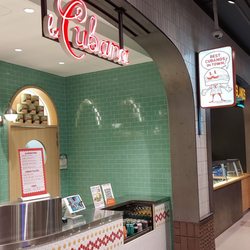 La Cubana - Storefront