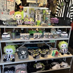 Hot Topic - Beetlejuice...Beetlejuice...Beetlejuice