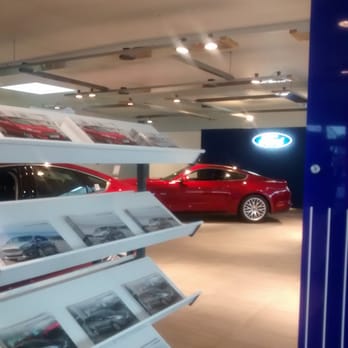 Autohaus Geberzahn - Verkaufsraum - Auto Repair Near Me - Cologne, NW