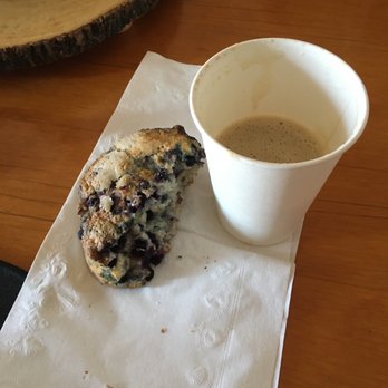 Dulce Capital - Latte and blueberry scone - Coffee & Tea Near Me - Santa Fe, New Mexico