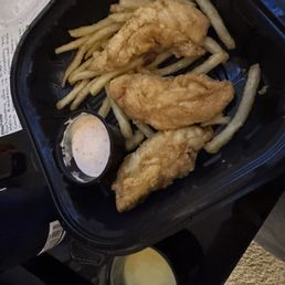 3 pc chicken w fries and spicy ranch & honey mustard
