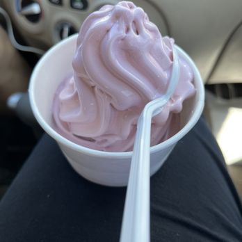 PJ's Family Restaurant - Black Raspberry Ice Cream - Seafood Near Me - Wellfleet, Massachusetts PJ's Family Restaurant - Black Raspberry Ice Cream - Seafood Near Me - Wellfleet, Massachusetts
