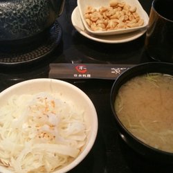 Kanazawa - Classique salade et soupe miso. J'ai pris en plus du thé vert, comme souvent