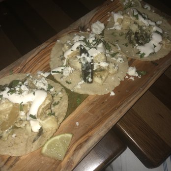 Conmigo - The vegetable tacos - Cocktail Bars Near Me - New York, New York