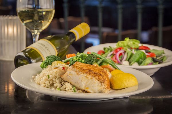 Charleston's Restaurant by null