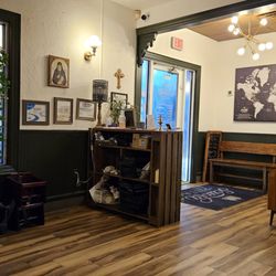 Scuola Pizza - Entry Lobby