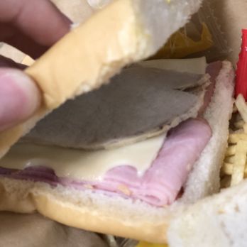 Samuel Adams Bar - Cuban sandwich - Airport Lounges Near Me - Miami, Florida