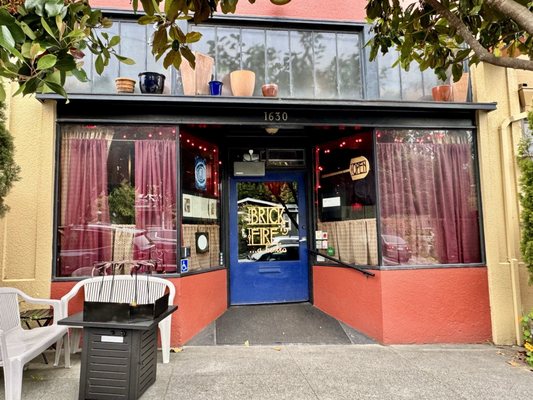 Brick & Fire Bistro by null