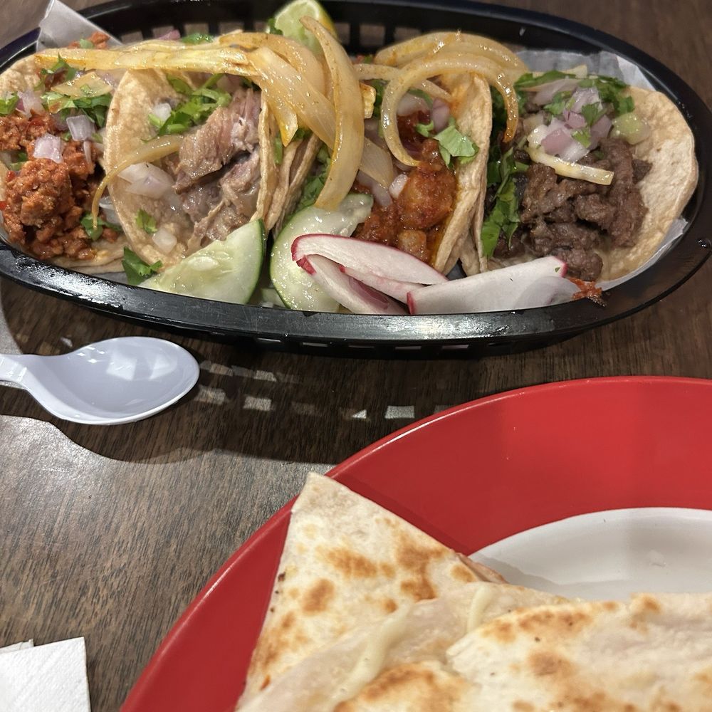 Rico's Tacos - Tacos - Fast Food Near Me - Franklin, North Carolina Rico's Tacos - Tacos - Fast Food Near Me - Franklin, North Carolina