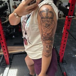 Guys and Dolls Body Modification Emporium - Tattoo