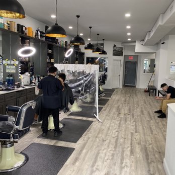 Groomurrs - Barbershop - Barbers Near Me - Queens, New York