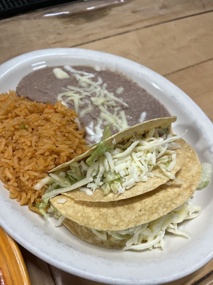 CANDILES MEXICAN RESTAURANT Updated November 2024 108 W Main St