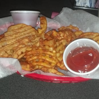 Eagle Hotel Restaurant & Bar - Waffle Fries - American Near Me - Harrisburg, Pennsylvania
