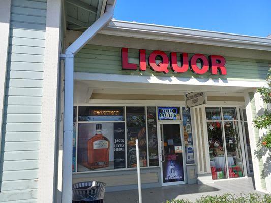 COLONIAL LIQUOR & TOBACCO - Updated June 2026 - 26 Photos - 4600 Summerlin  Rd, Fort Myers, Florida - Tobacco Shops - Phone Number