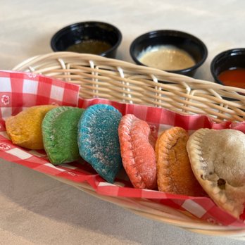 Lunas de Buenos Aires - All 6 flavors - Empanadas Near Me - Washington, DC, District of Columbia Lunas de Buenos Aires - All 6 flavors - Empanadas Near Me - Washington, DC, District of Columbia