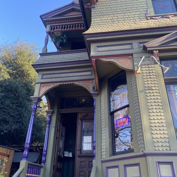 Foxtrot - Outside - Bars Near Me - Portland, Oregon