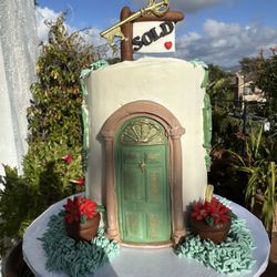 Dainty Dessert - Congrats on Buying a House Cake!