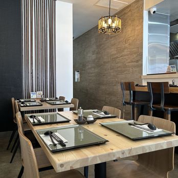 Torisoba Tonsho - Seating - Ramen Near Me - Los Angeles, California Torisoba Tonsho - Seating - Ramen Near Me - Los Angeles, California