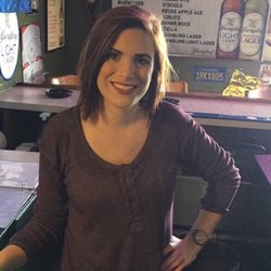 Dewey's Lounge