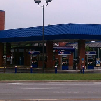 Delta Sonic Car Wash - Car Wash Near Me - Tinley Park, Illinois Delta Sonic Car Wash - Car Wash Near Me - Tinley Park, Illinois