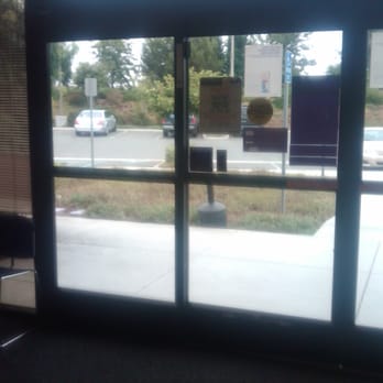 FedEx Ship Center - Shipping Centers Near Me - Carlsbad, California