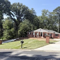 The Lawn Squad - Zeon Zoysia Sod Installation