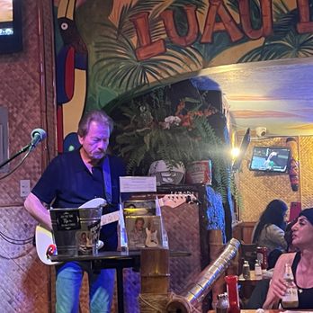 LUAU LARRY’S - Updated June 2025 - 828 Photos & 739 Reviews - 509 ...