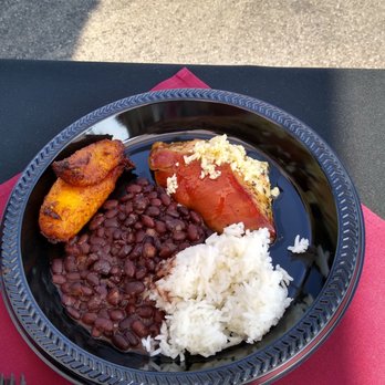 Baracoa Cuban Restaurant - Cuban Near Me - Palmdale, California