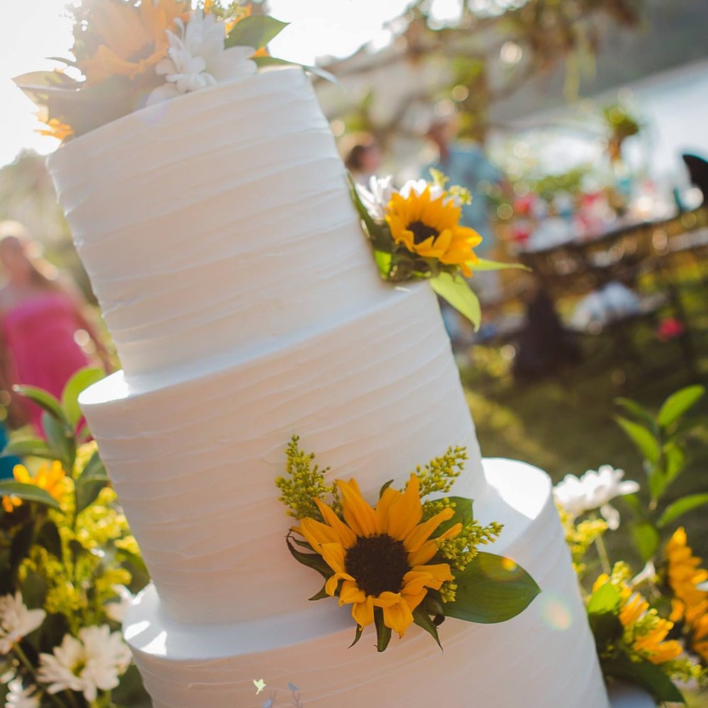 our awesome wedding cake on the day of :) our awesome wedding cake on the day of :)
