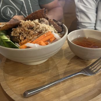 Ngon Vietnamese Kitchen - Bun Cha Gio Chay - Vietnamese Near Me - Dallas, Texas