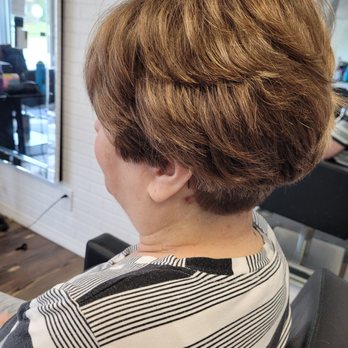 Cindys Images R Gold - Hair Stylists Near Me - Winter Haven, Florida