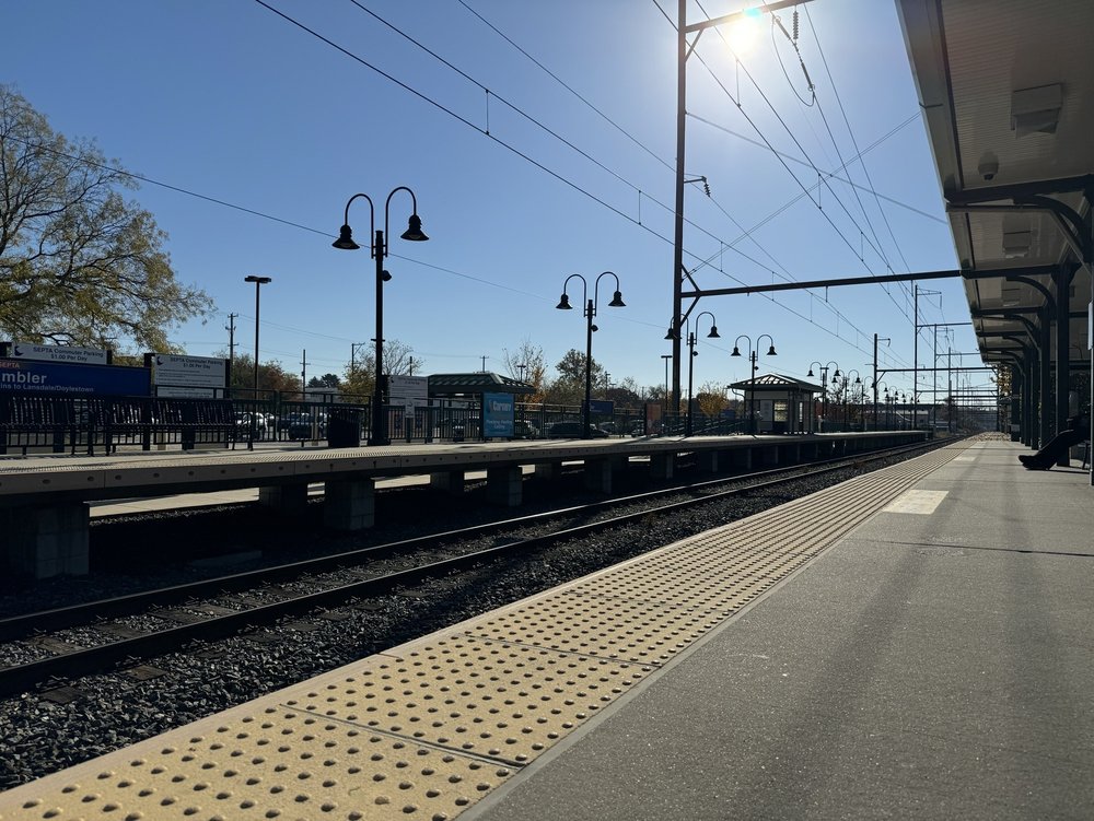 AMBLER STATION 24 W Butler Pike And Main St, Ambler, Pennsylvania
