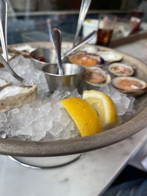 The Hourly Oyster House by null