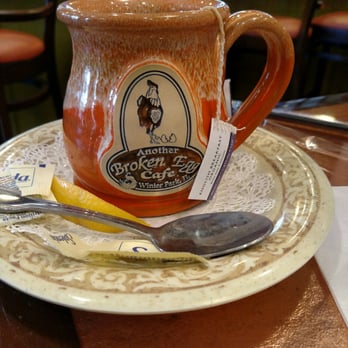 Another Broken Egg Cafe - Breakfast & Brunch Near Me - Winter Park, Florida