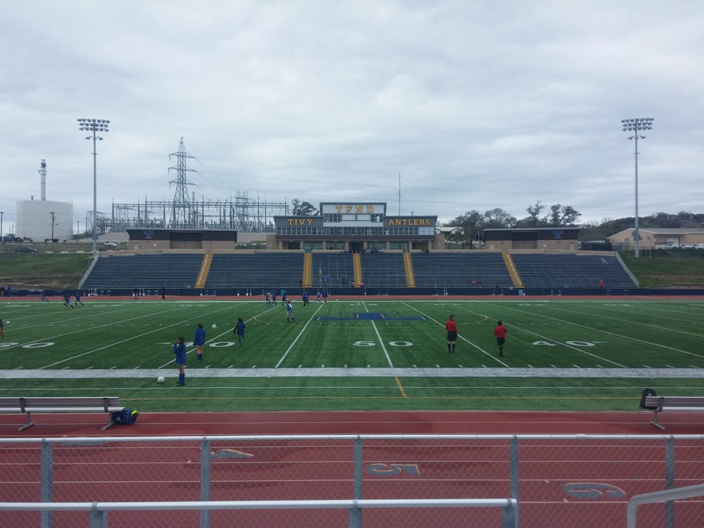 ANTLER STADIUM Updated May 2024 238 Holdsworth Dr, Kerrville, Texas