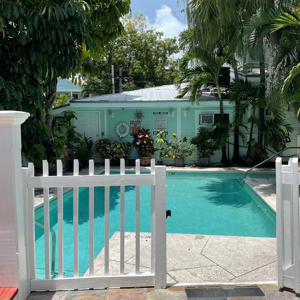 Casablanca Hotel Cafe - Pool area - Cafes Near Me - Key West, Florida Casablanca Hotel Cafe - Pool area - Cafes Near Me - Key West, Florida