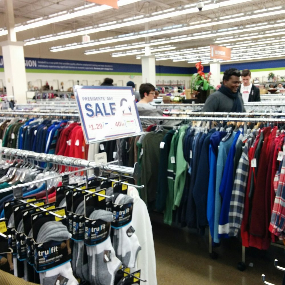 Silverdale Goodwill - A really big store. - Thrift Stores Near Me - Silverdale, Washington Silverdale Goodwill - A really big store. - Thrift Stores Near Me - Silverdale, Washington