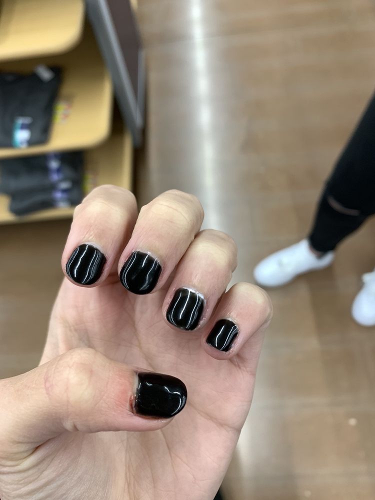 STAR NAILS Updated August 2024 9203 Lee Hwy, Ooltewah, Tennessee