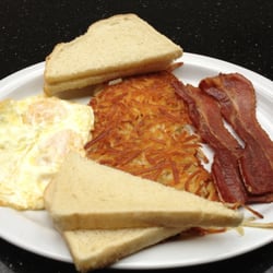 Harrison Bar & Grill - Yummy breakfast plate for $6.00! Great price