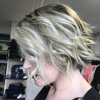 Studio Tres Bien - Hair Salons Near Me - Lansdale, Pennsylvania