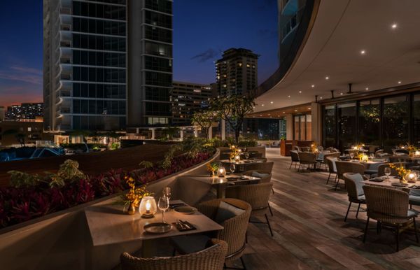 The Ritz-Carlton Residences, Waikiki Beach by null