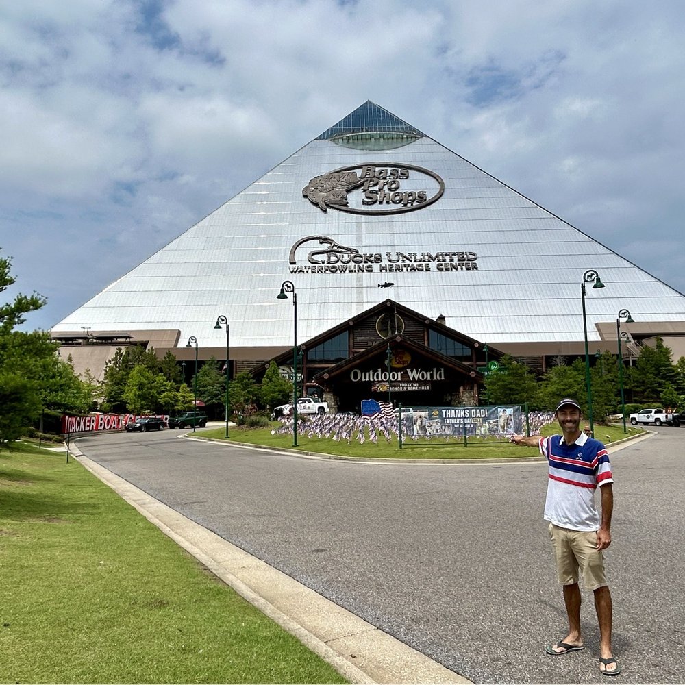 This is the Memphis Pyramid or Bass Pro Shops Superstore. This is the Memphis Pyramid or Bass Pro Shops Superstore.