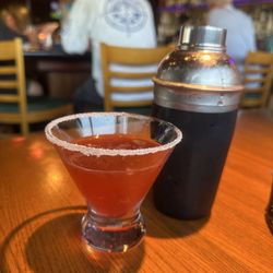 Bob's Burgers & Brew - Wild Berri Lemon Drop