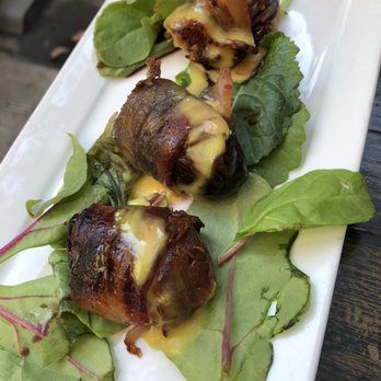 Pil Pil - Dátiles Rellenos - Tapas Bars Near Me - New York, New York